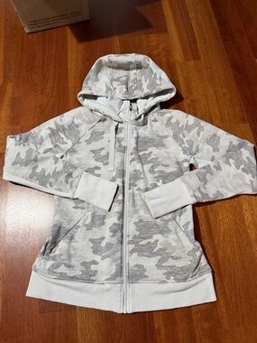 Athleta White & Light Gray Camo Zip Hoodie